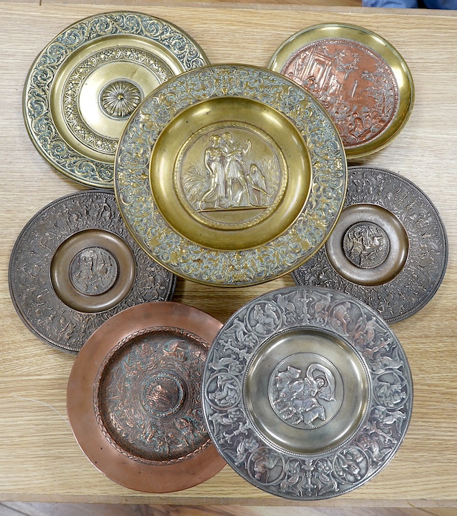 A group of electrotype copper and brass tazzas and dishes, largest 24cm diameter. Condition - fair to good